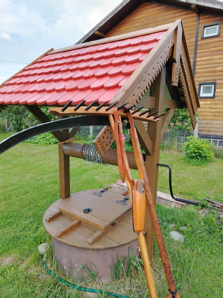 Колодец (дерево, металл, фурнитура, крыша) 18